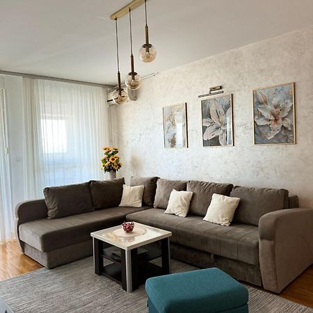 Manhattan Apartman Belvil Belgrad Dış mekan fotoğraf