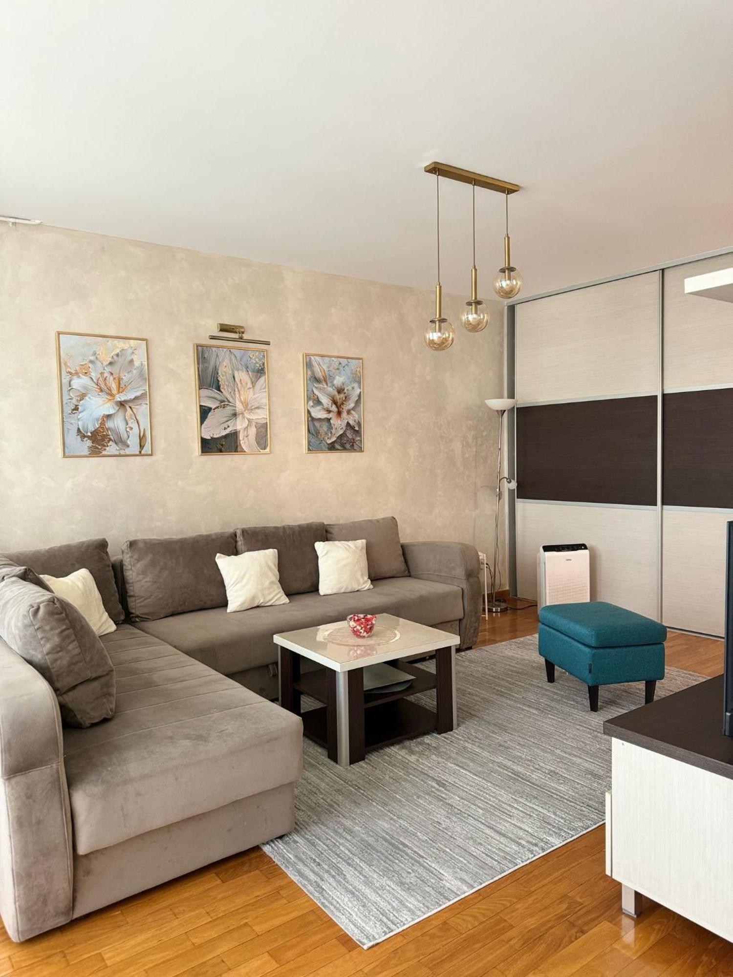 Manhattan Apartman Belvil Belgrad Dış mekan fotoğraf