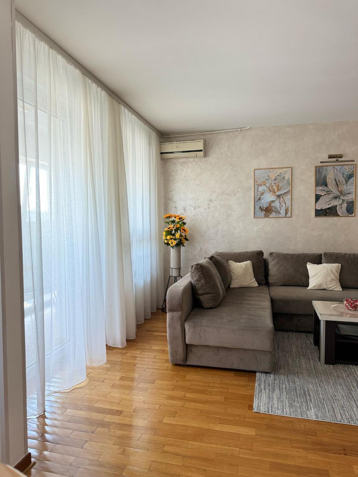 Manhattan Apartman Belvil Belgrad Dış mekan fotoğraf