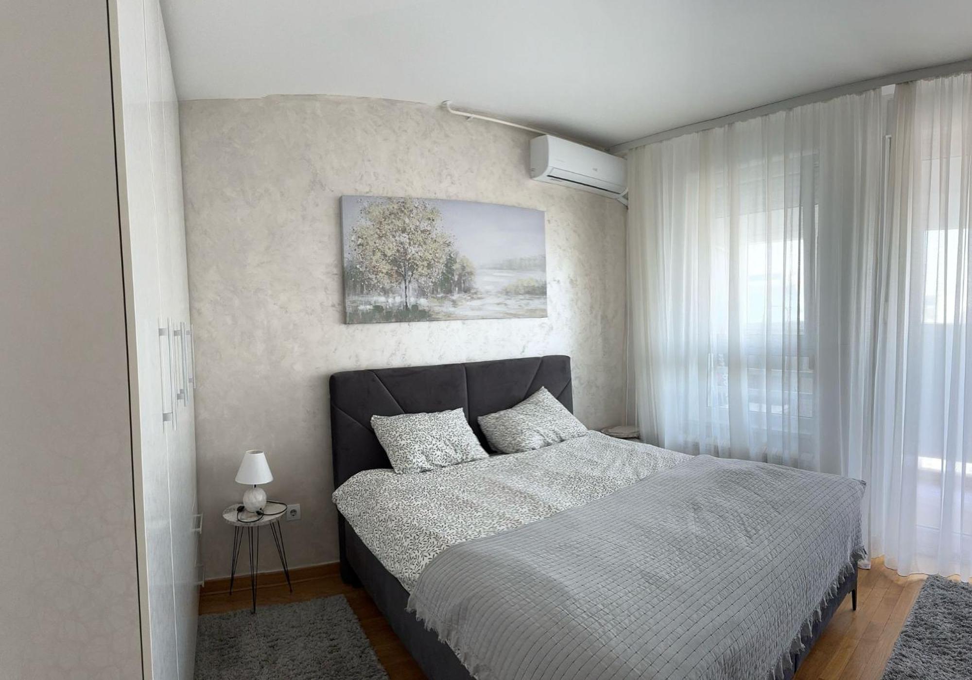Manhattan Apartman Belvil Belgrad Dış mekan fotoğraf