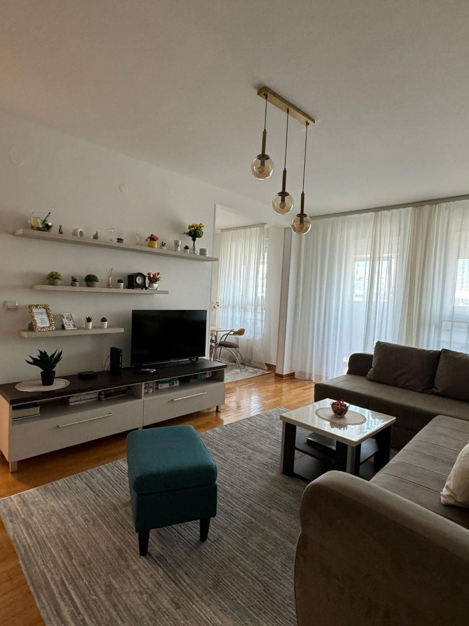 Manhattan Apartman Belvil Belgrad Dış mekan fotoğraf